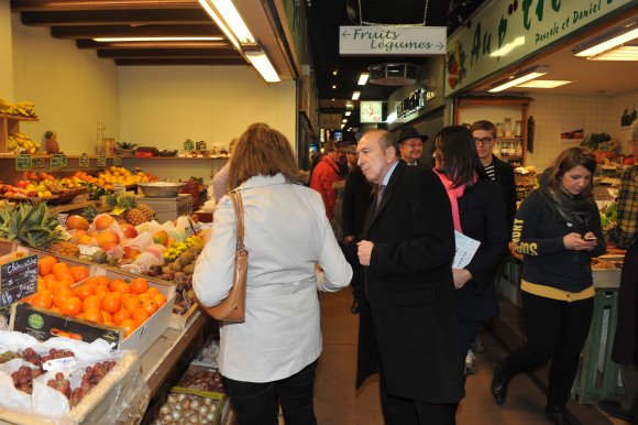 6. Cinq fruits et légumes par jour, et deux bulletins Gérard Collomb les 23 et 30 mars prochains. Le sénateur-maire est toujours de bon conseil.