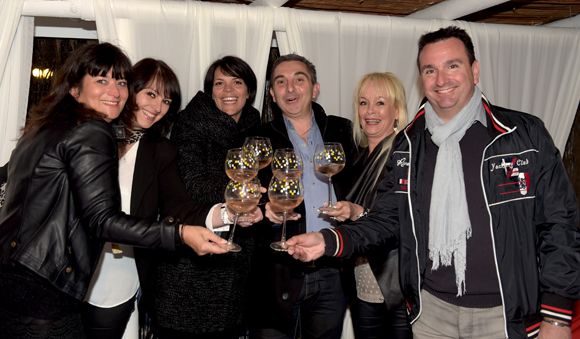 25. Virginie, Laurence, Aurélie, Pierre, Nathalie et Gilles