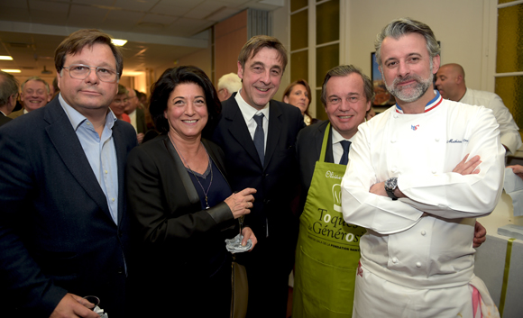 32. Franck Isaac-Sibille (LOU Rugby), Vincent Hamelin (Sanofi), son épouse Martine, Olivier Ginon (GL Events) et Mathieu Viannay (Mère Brazier)