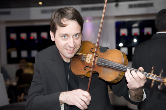 9. Laurent (violoniste de son état)