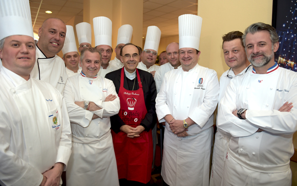 9. Le cardinal Philippe Barbarin, primat des Gaules et les toques Blanches