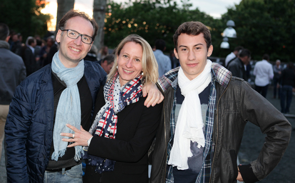 20. Cédric Mahé (Sonofi Pasteur), son épouse Sophie et leur fils François 