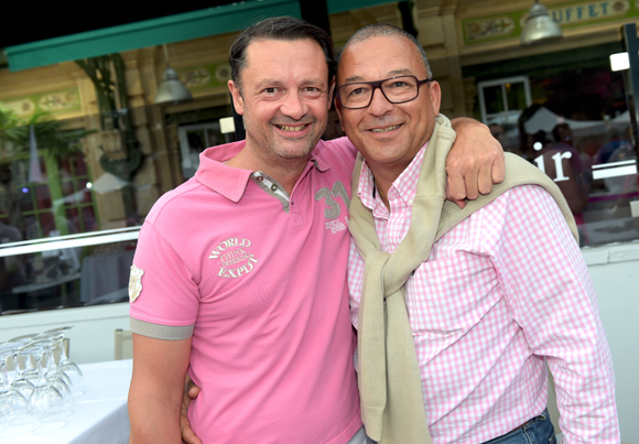 21. Charles et Tony