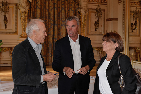 2. Jérôme Seydoux, président de Pathé, Marino Faccioli (FFF) et son épouse 