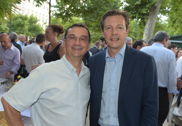 28. Brice Robert (Brice Robert) et Pascal Blache, maire du 6ème