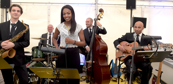 3. La chanteuse Célia et son groupe Jean-Pierre Verdolini Jazz Band