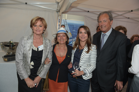 40. Christiane de Barbeyrac (Banque Populaire), Patricia Blanchard, Valérie Escot (Banque Populaire) et Daniel Duquesne