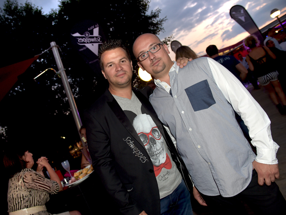 6. Damien (Schweppes) et Mika (L’Imprévu)
