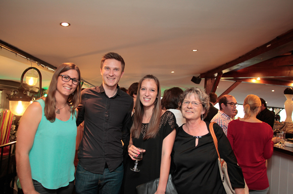 18. Laurine Dalmas, Hugo Leclere (Newic), Julie Adam, diplômée, sa maman Edith, conseillère d’orientation à l’Education Nationale 