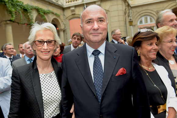 21. Roland Roux de Chavanes, consul de Côte d’Ivoire et son épouse Raphaëlle