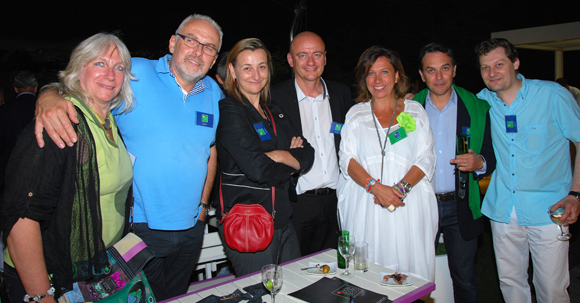 26. Pascale Bernon (AFR), Jean-Jacques Virot (AFR), Anne Raulot-Lapointe (reporter vidéo), Patrick Bouviais, Sandrine Michel (Showroom Déco), Ludovic Guillot et Pascal Perdigal