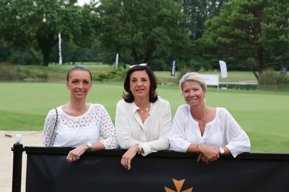 5. Karine Fontaine (Sotheby’s Realty), Laurence et Sylvie Maniglier 