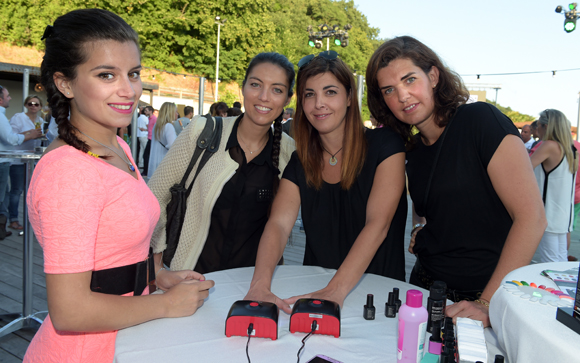 7. Christine, Julie, Laetitia et Géraldine