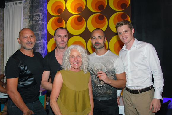 1. José, Xavier Herry & Myrtille (les patrons du Casa Lola), David Perez (Architecte du Casa Lola) et Simon Narcisse-Baltzer (Alain Millat – Agence Rhône Vins)