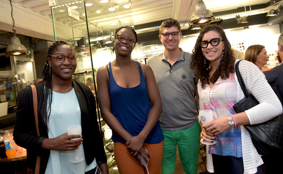 19. Nicolas Forel, président Lyon Basket féminin, ses basketteuses Jessy Gneneka, Christelle Diallo et Margaux Galliou Loko