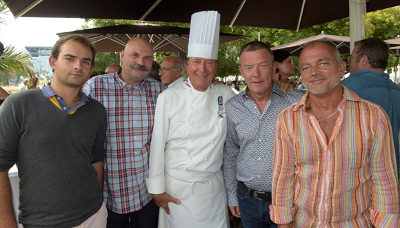 30. Erwann Eon, son père Yann (Agence Vin d’Eon), Roger Jaloux, François Pipala (Bocuse) et Michel Barthelet