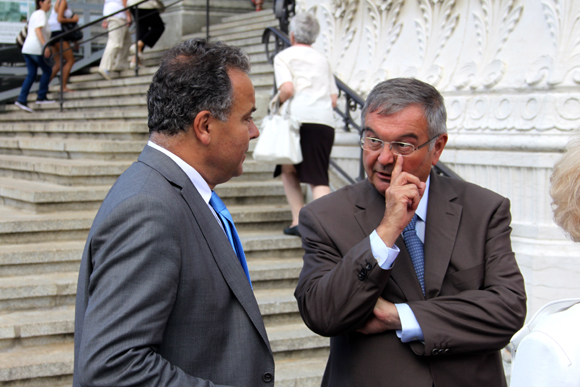 1. Fidèles au rendez-vous du Vœu des Échevins, le maire du 2e arrondissement Denis Broliquier (UDI) et l'ex-Garde des Sceaux Michel Mercier (UDI)