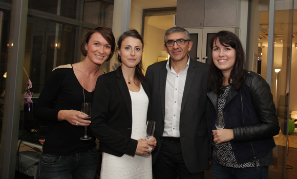 11. Virginie Clavier, Laurine Zacharie, Joseph Benchaetrit (Roche Bobois) et Sandra Figureau (Création Contemporaine) 