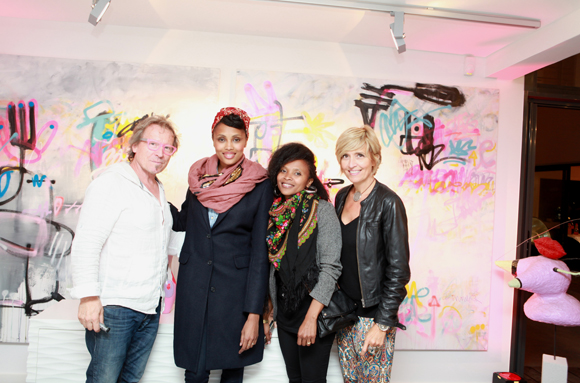 17. Dominique Grégoire, speaker Olympique Lyonnais, la chanteuse Imany, Fatou et Muriel Delanoue (Oui Art) 