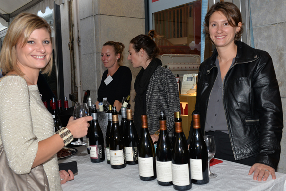 25. Christelle Fontaine (Mail Boxes Etc), Marie Melodie Condette (directrice commerciale Vins de Vienne)