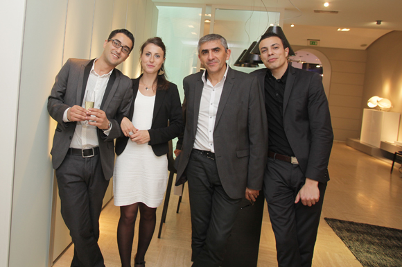 34. Youssef, Laurine, Joseph et Alexis (Roche Bobois) 