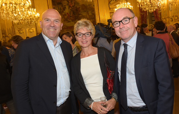 47. Bruno Bonnell, président de Robopolis, Yvon Léa, président du directoire Banque Rhône-Alpes et son épouse Nadine