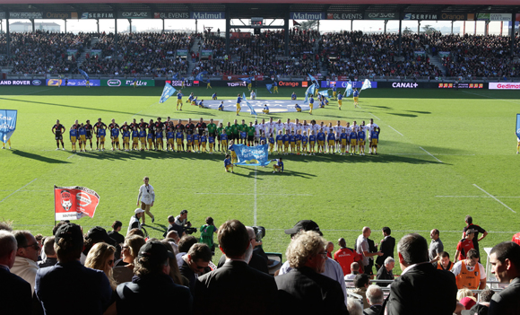 Les tribunes VIP de LOU – Toulouse. Une leçon de rugby