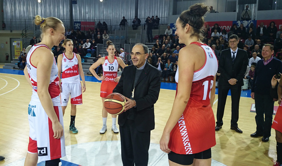 Lyon Basket Féminin – Villeneuve d’Ascq. Les tribunes VIP avec Remy SA