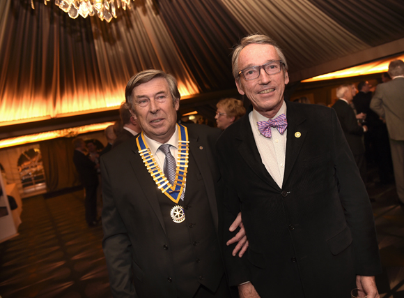 21. Claude Nettien (Rotary Club) et Bruno Dufour, consul de l’Equateur