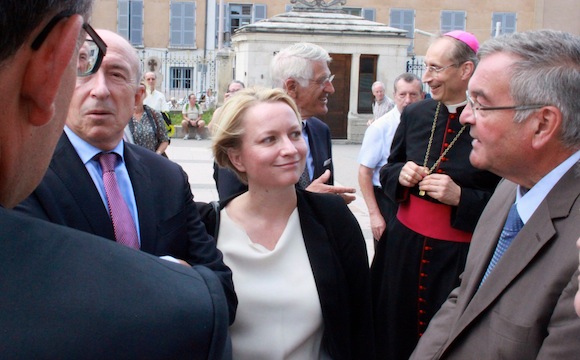Caroline Collomb. Le tribunal administratif avant l’Assemblée nationale ?