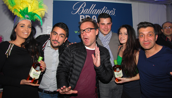24. Marine, Mickaël La Polla (New Look Events), Pierre-Yves Gas (Proxicom), Jocelyn (Pernod), Marine et Tony (Belladrinks)