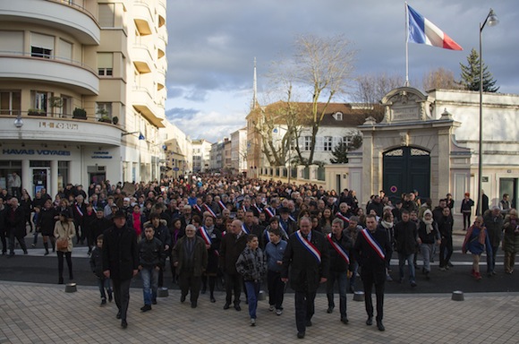 Villefranche est Charlie. Mobilisation record en Calade