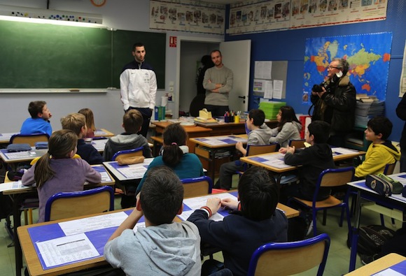 Maxime Gonalons. Retour à l’école primaire