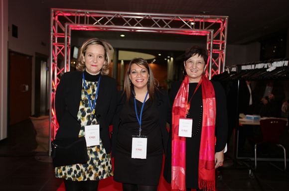 1. Virginie Lacroix-Altuna et Ana Rocha et Catherine Bonnel (Idrac) 