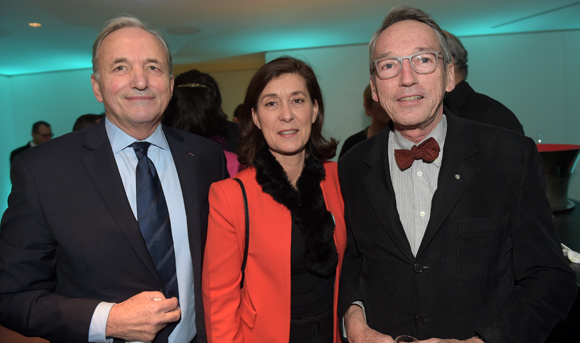 23. Gérard Herrbach, consul de Luxembourg, son épouse Marie-Christine et Bruno Dufour, consul d’Equateur