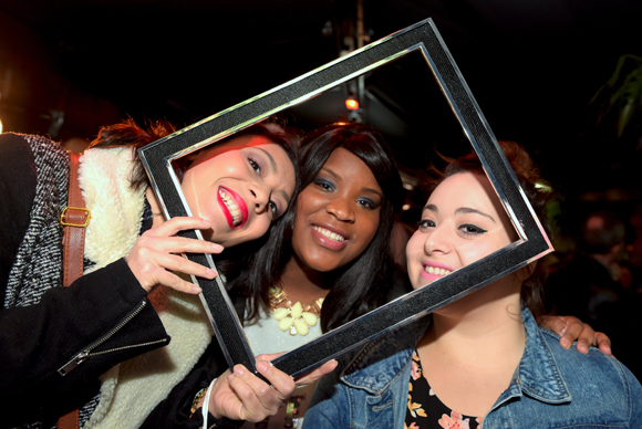16. Les blogueuses Lola Nunes (Les jolies choses de Lola), Audrey Sem (Lorynna) et Ness Elbaz (In the mood for mode)