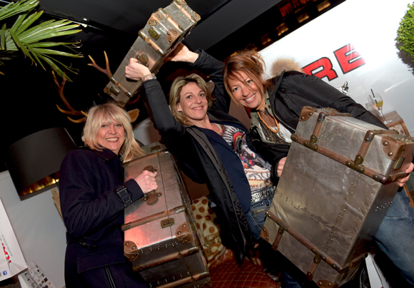 22. Rachel Guton (Capot), Sylvie Penas (L’enchantement) et Pascale Betton (OSL)