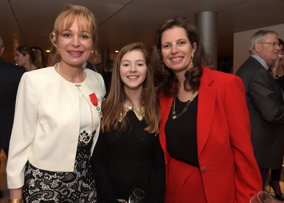 28. Isabelle Bernard, Astrid et sa mère Sophie Sidos-Vicat (Vicat)