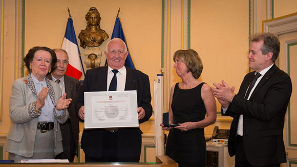 Claude Chabot décroche la médaille du bénévolat