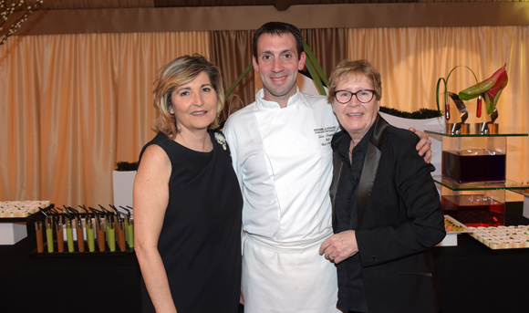 1. Chantal Partouche, le chef Jean-François Malle et Geneviève Blanchard (Casino Le Lyon Vert)