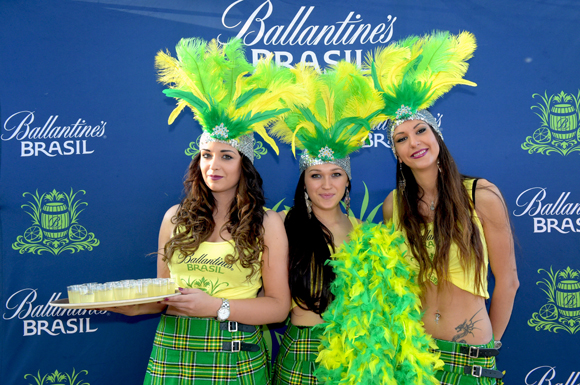 1. Marine, Marine et Laura (Ballantines Brasil)