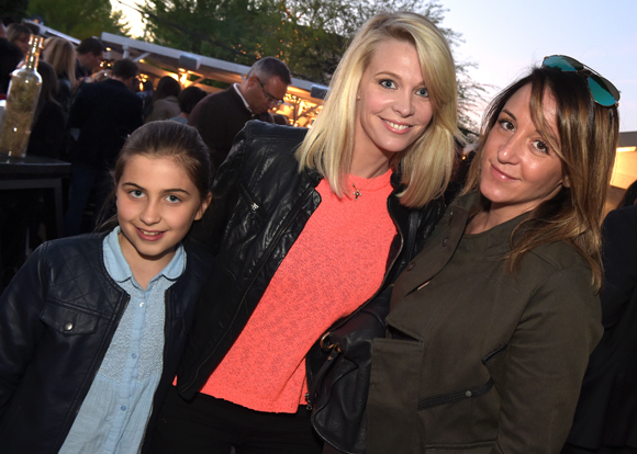 16. Sophie Dantzikian (Le Charles), sa fille Voctoria et Meliha Gauthier (Les Palmiers)