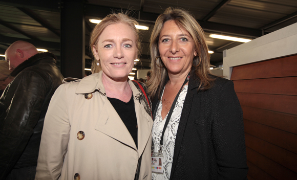 23. Virginie Plaza (Nissan Groupe Bernard) et Catherine Arbaud (LOU Rugby)