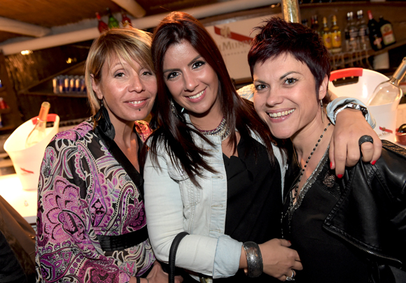 27. Sophie Vercher (Komplex K), Maud Thuillere et Severine Legros (Mains de Fée)