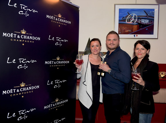 17. Valérie Pinson, Stéphanie Vaché (Loréal) et Aurélien (Riva Café)