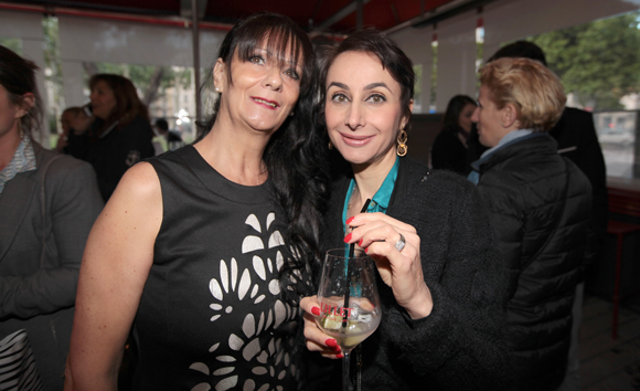 22. Danielle Quessada et Emmanuelle Leprince