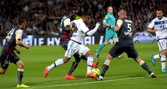 29. Alexandre Lacazette, meilleur joueur