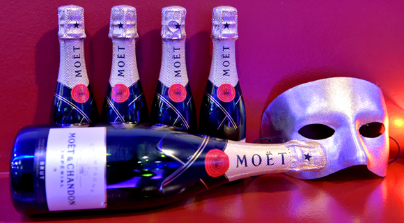 37. La vedette de la soirée la Mini Moët