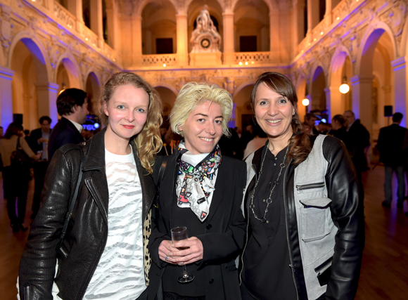 46. Stéphanie Herrbach (Stéphanie Herrbach graphisme), la photographe Héloise Peyre et Nathalie Letard (Artefact)