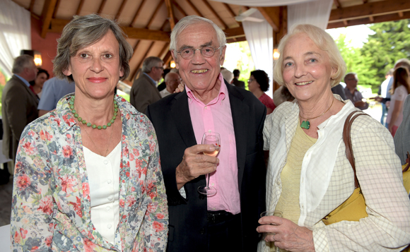 15. La comtesse Blandine de Villeneuve, Bruno de la Bastie et son épouse Dominique